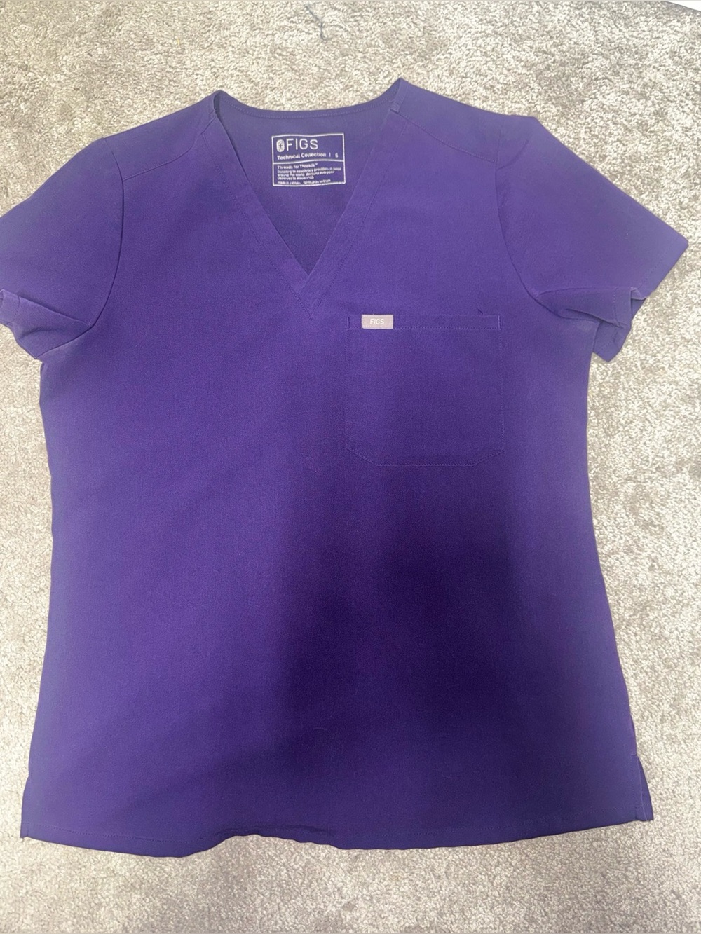 FIGS Catarina Scrub Top Women’s Small Deep Purple